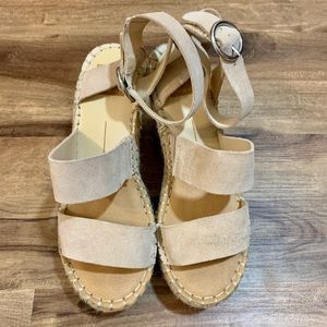 Dolce Vita Shaw Wedge - Natural Size 8.5